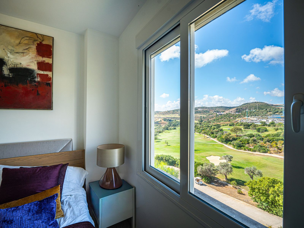 695ca61117f187425790d67d1f0c2196 - 22