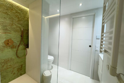 69982e735d31581e5f7bae2007a96ecc - 25