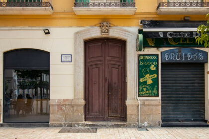 6a52c7e4a4f9ddd63e5be9827ac713ec - 17