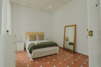 6a52c7e4a4f9ddd63e5be9827ac713ec - 4