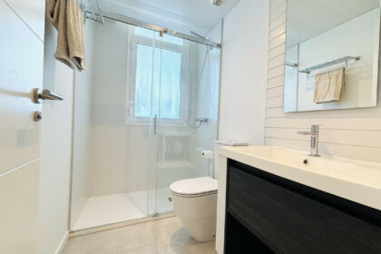 6acfe079ee9e33aa842df41567d5c5b4 - 28