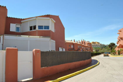 6b64328563fb1cdc1105ad034f8d93f9 - 21