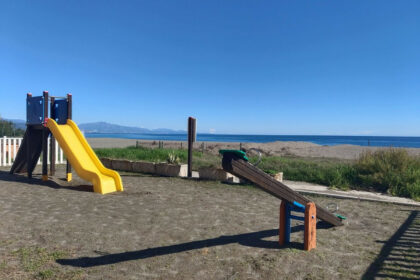 6b64328563fb1cdc1105ad034f8d93f9 - 24