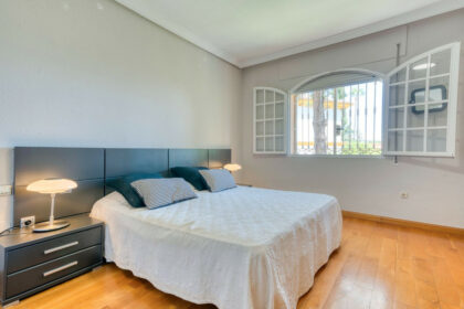 6b6e0be125974fb976c1249782db9f4b - 30