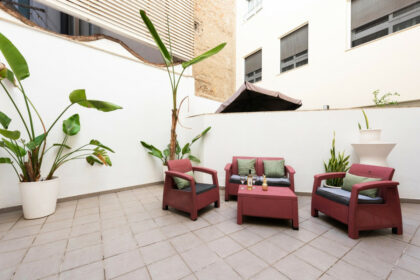 6b73287e4377ae8bd5bf26d6660f05d9 - 2