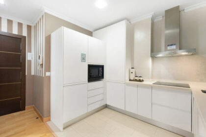 6b73287e4377ae8bd5bf26d6660f05d9 - 5