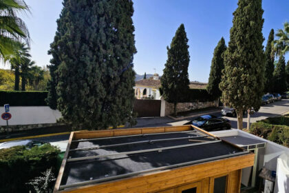 6b9bf44814a8a147c30a4a3971703c64 - 11