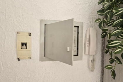 6b9bf44814a8a147c30a4a3971703c64 - 20