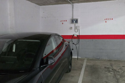 6b9bf44814a8a147c30a4a3971703c64 - 28