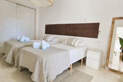 6b9bf44814a8a147c30a4a3971703c64 - 30