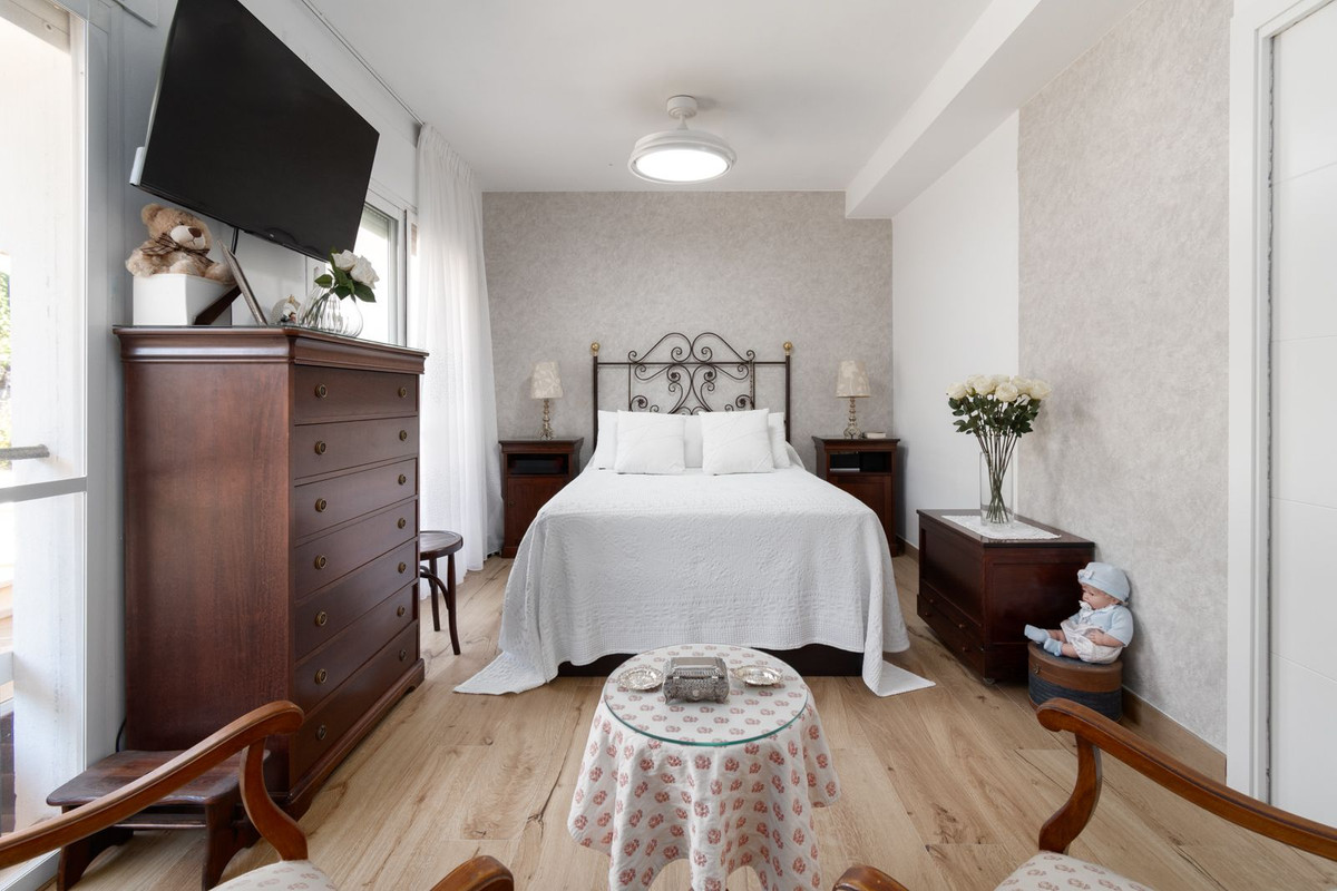 6bed75852b3f150191cfe67109fbf88a - 18