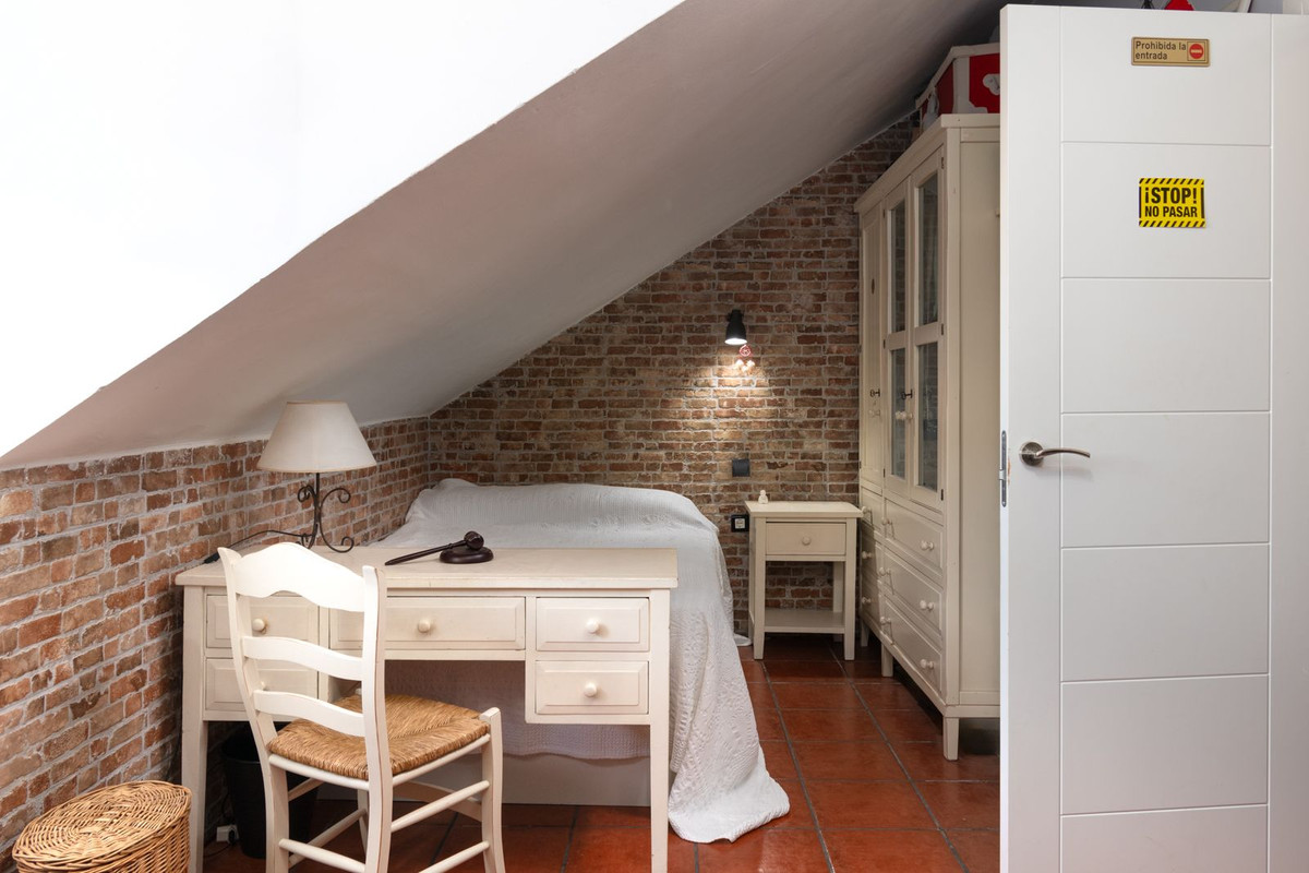 6bed75852b3f150191cfe67109fbf88a - 22