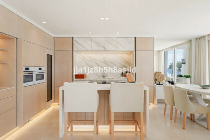 6beef05158e4ca13efed6fee12446365 - 16