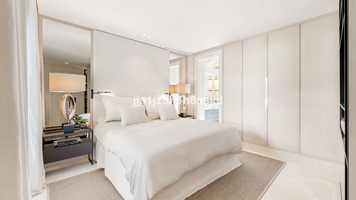 6beef05158e4ca13efed6fee12446365 - 20