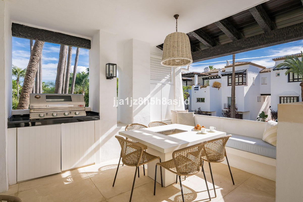 6beef05158e4ca13efed6fee12446365 - 4