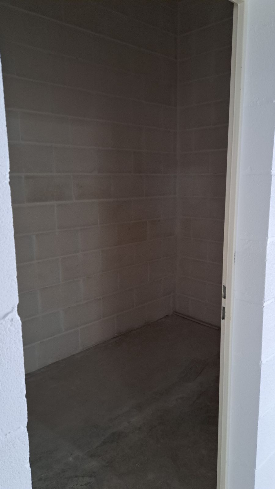 6c2478af2925c3a6bc95069913f0bddb - 23