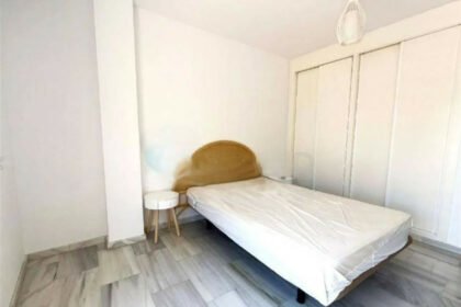 6c5bda68c2e5d7af6cc3e48572b527ac - 9