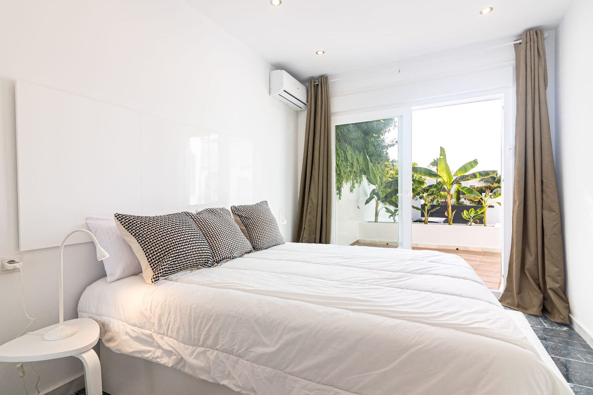 6ce1a12eb9887ed1a99ef570ad75d47f - 16