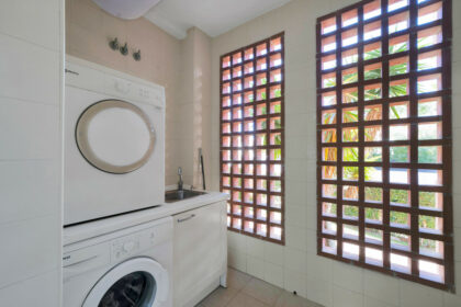 6cf949e367b567d009d7b687cfb5aecf - 24