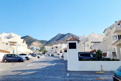 6d0d228a168fedcd1a9a410b2df86673 - 27