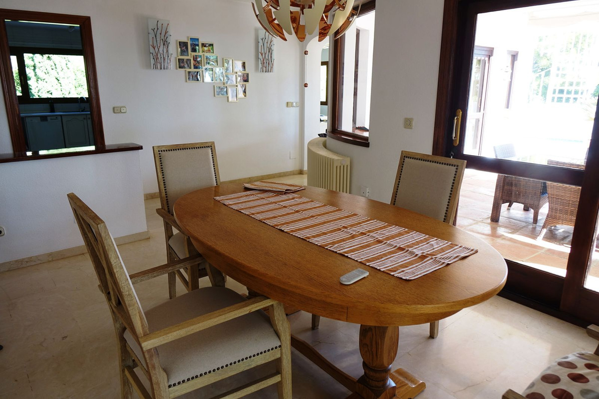 6d594dc8bba293acce9877f087318d87 - 16