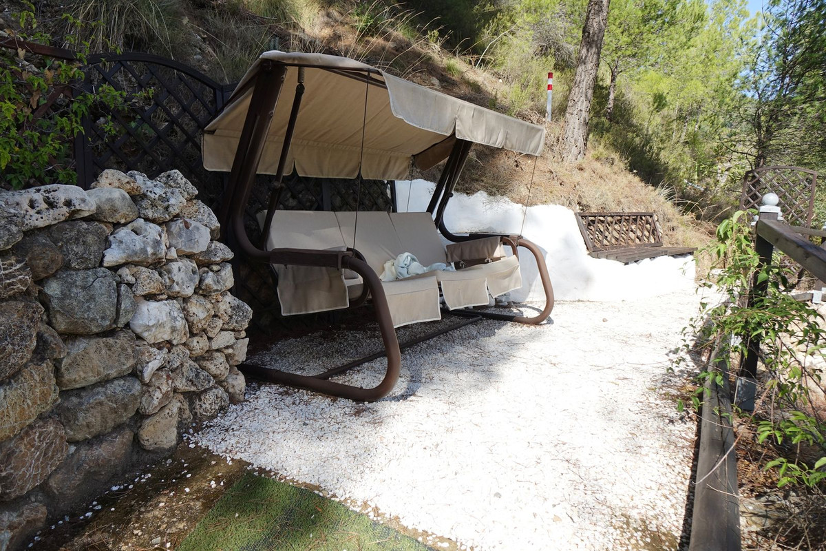 6d594dc8bba293acce9877f087318d87 - 34