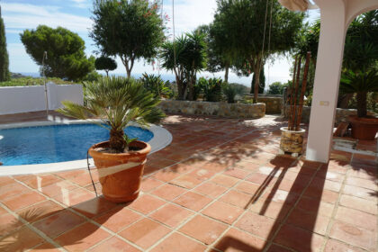 6d594dc8bba293acce9877f087318d87 - 4