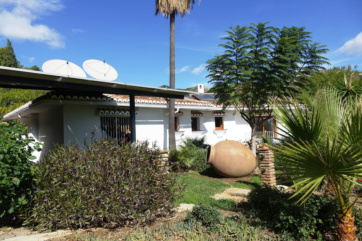 6d594dc8bba293acce9877f087318d87 - 7