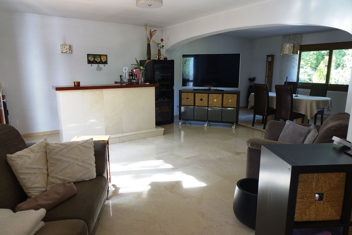 6d594dc8bba293acce9877f087318d87 - 8