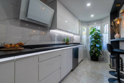 6ddae9a56bd08972ede1e0ba2775d6df - 12