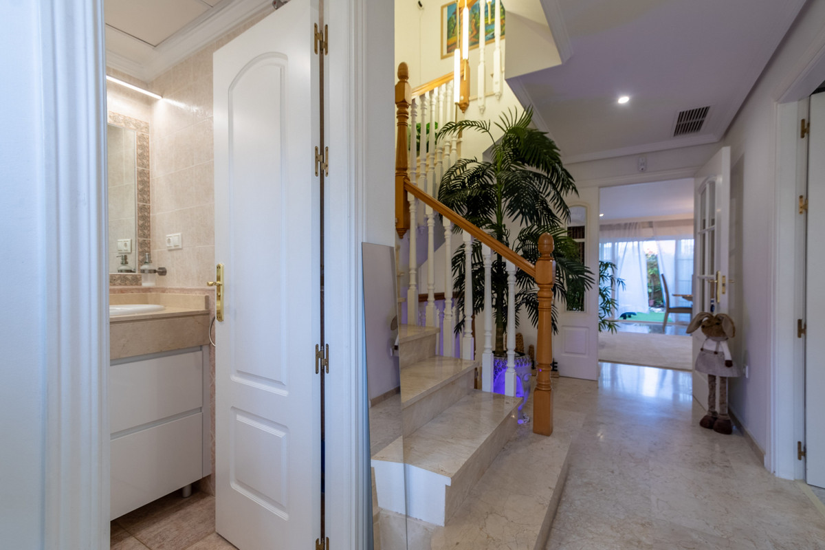 6ddae9a56bd08972ede1e0ba2775d6df - 3