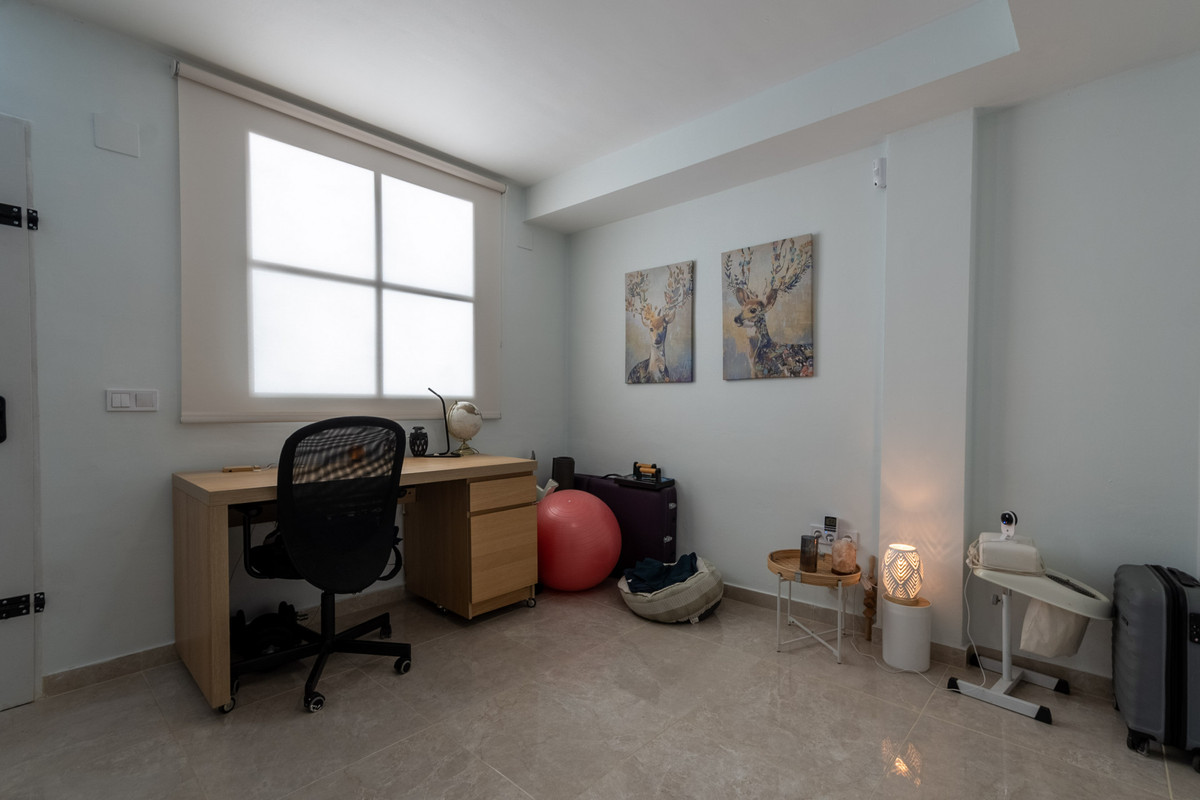 6ddae9a56bd08972ede1e0ba2775d6df - 30