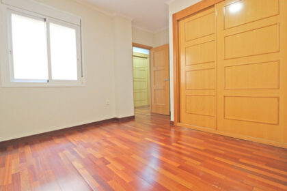 6df8cde3df7c4e29084c4072aae3d624 - 16