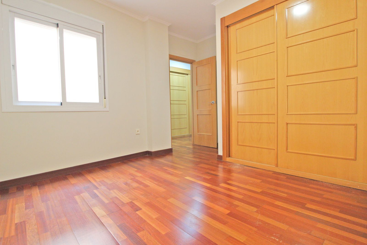 6df8cde3df7c4e29084c4072aae3d624 - 16