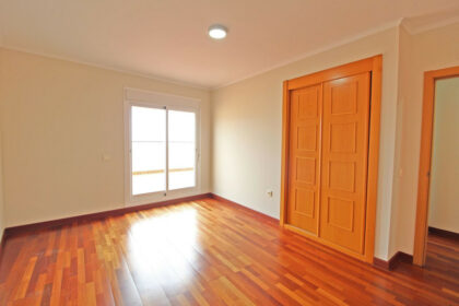 6df8cde3df7c4e29084c4072aae3d624 - 17