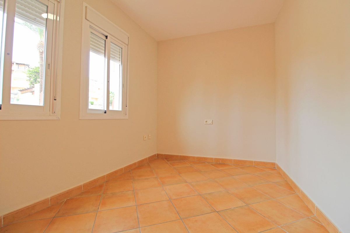 6df8cde3df7c4e29084c4072aae3d624 - 4