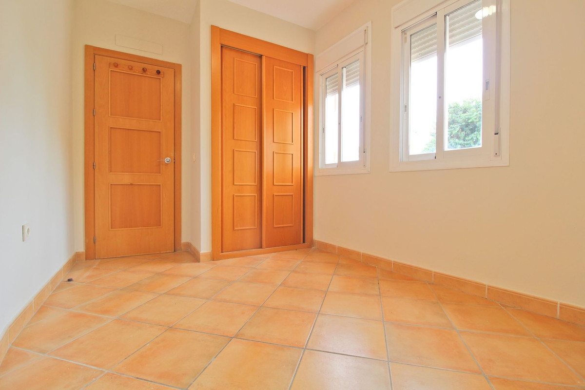 6df8cde3df7c4e29084c4072aae3d624 - 5