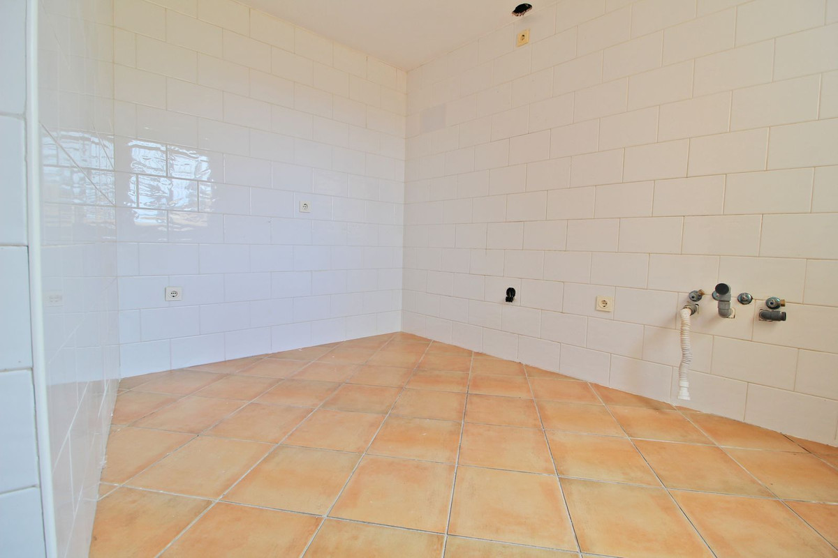 6df8cde3df7c4e29084c4072aae3d624 - 7