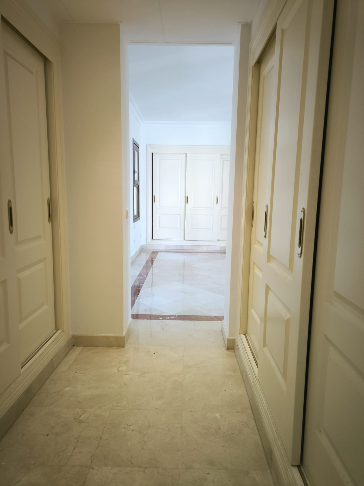 6ee9e5140837189b512c2a20a029c13b - 32