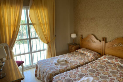 6ef70167ab28ed8959bcbf32ebf76a8d - 11