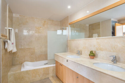 6f02b472a5ccc5b592641f3db9909f41 - 15