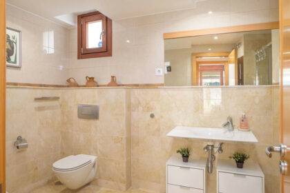 6f02b472a5ccc5b592641f3db9909f41 - 20