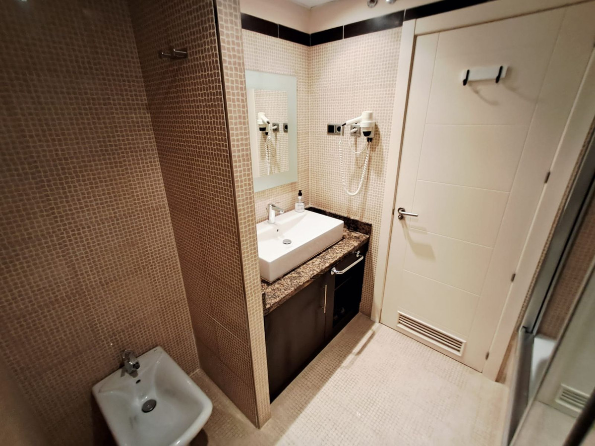 6fddc171bc11b945c5361b0e80880a01 - 9