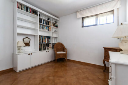 6feb7dbecb05516c18aff64773034d6b - 15