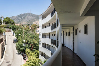 6feb7dbecb05516c18aff64773034d6b - 23