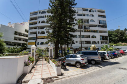 6feb7dbecb05516c18aff64773034d6b - 28