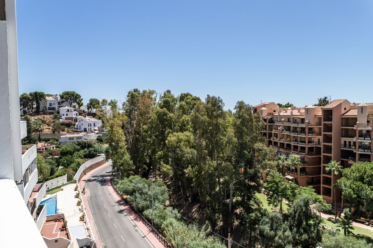 6feb7dbecb05516c18aff64773034d6b - 3