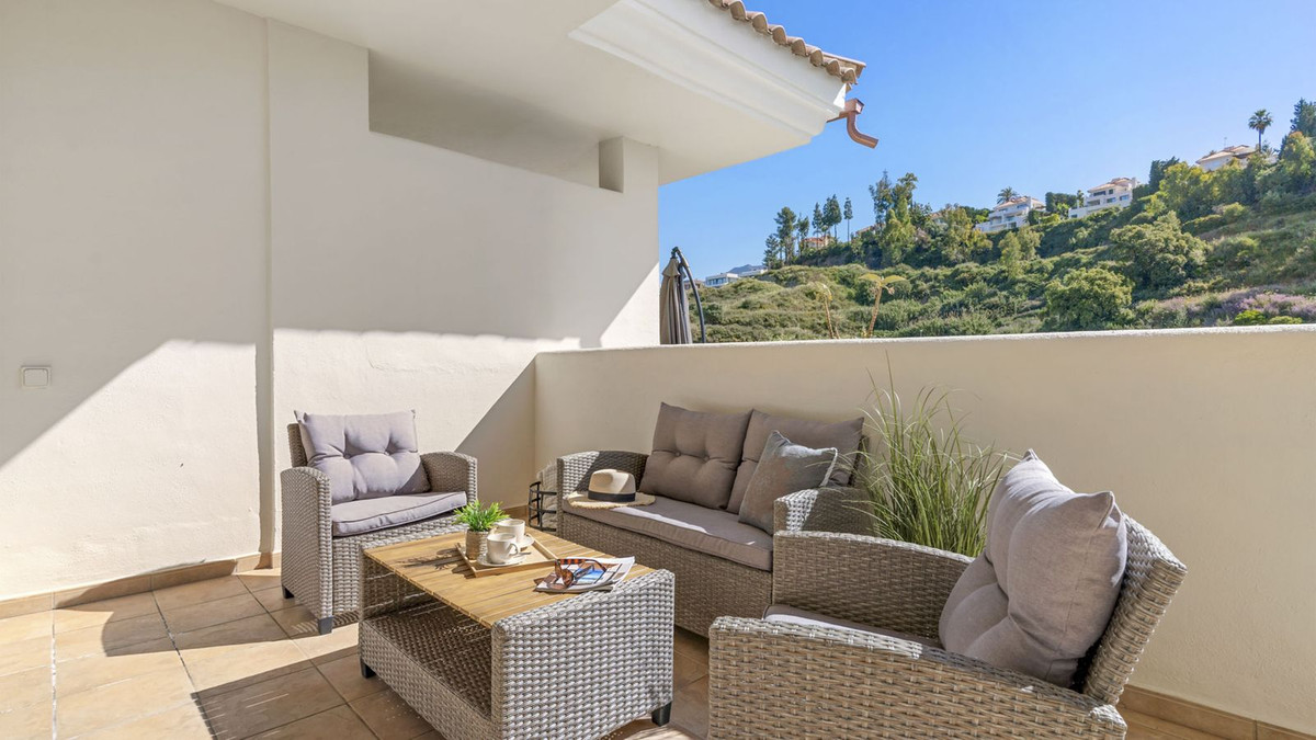 704b4835e83d75f823559be2bd4b6011 - 12