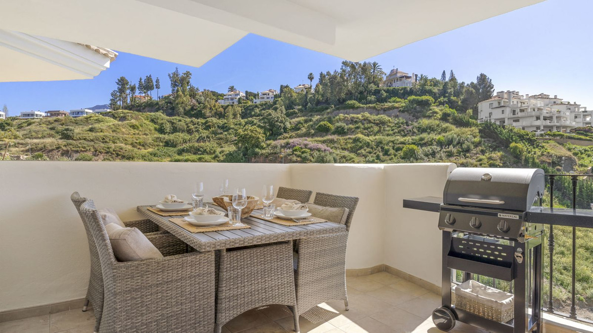 704b4835e83d75f823559be2bd4b6011 - 16