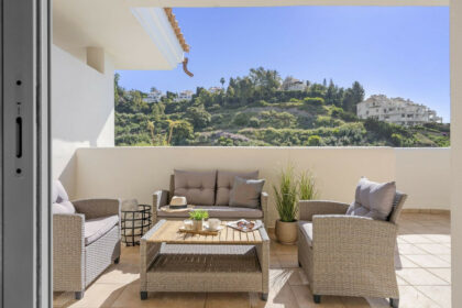 704b4835e83d75f823559be2bd4b6011 - 17